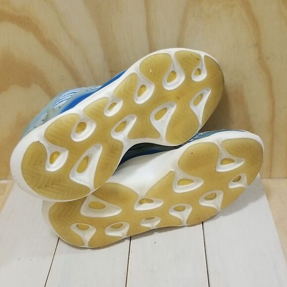 Adidas Yeezy Boost 700 V3 Azareth G54850 Men's Sz 7,Wmn's Sz 9 - Picture 7 of 8